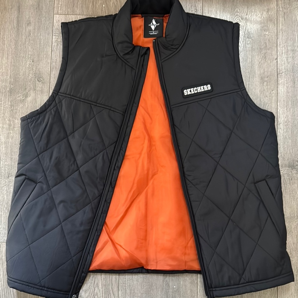 Skechers Men's Black Quilted Vest